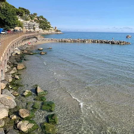 Poseidone Apartament *