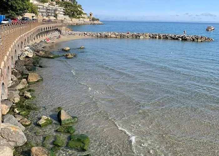 Poseidone アパート *